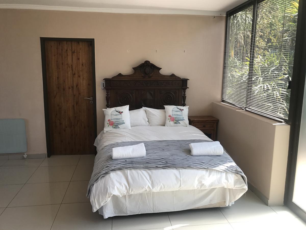 Thatch View Hartbeespoort Exterior foto